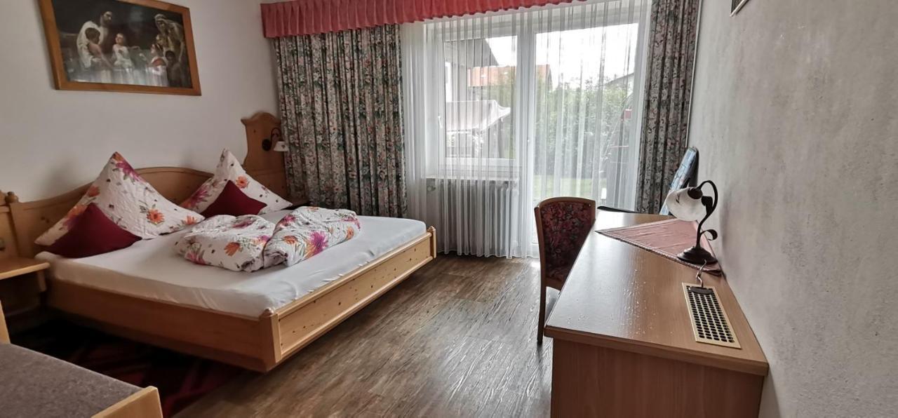 Gaestehaus-Pension Keiss Hopferau Exteriör bild