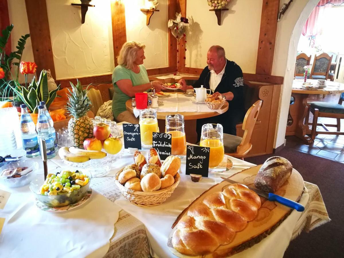 Gaestehaus-Pension Keiss Hopferau Exteriör bild